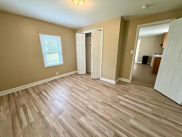 1414 Daresa Ln — Photo 9