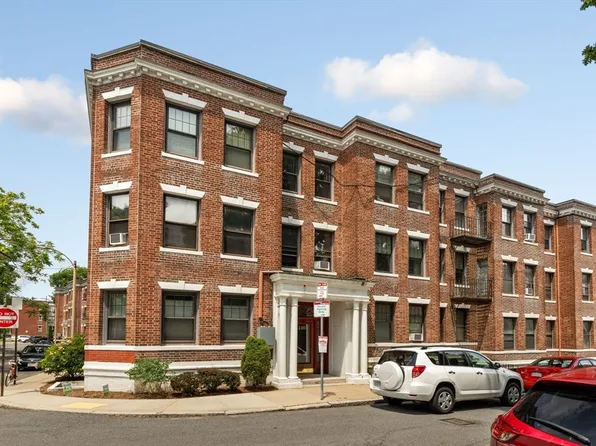 116 Sutherland Rd APT 1A, Boston, MA 02135