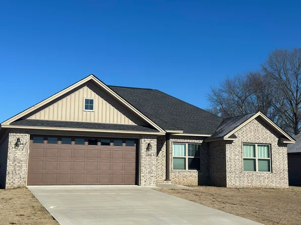 1211 Ridgefield Cir, Searcy, AR 72143