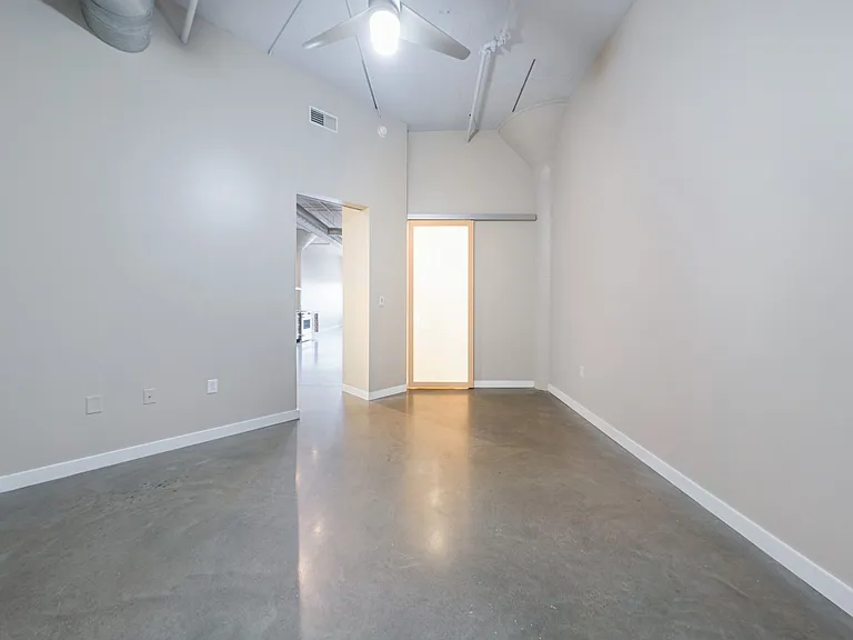 Remington Lofts — Photo 72