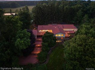 7255 E Baldwin Rd, Grand Blanc, MI 48439