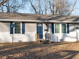 1010 W Douglas St, Nevada, MO 64772