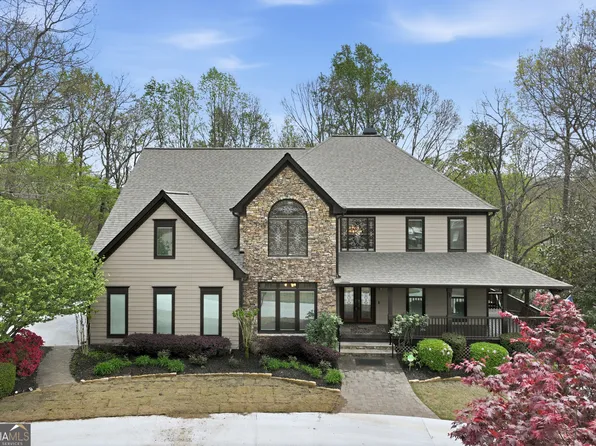 6023 Bateau Dr, Flowery Branch, GA 30542