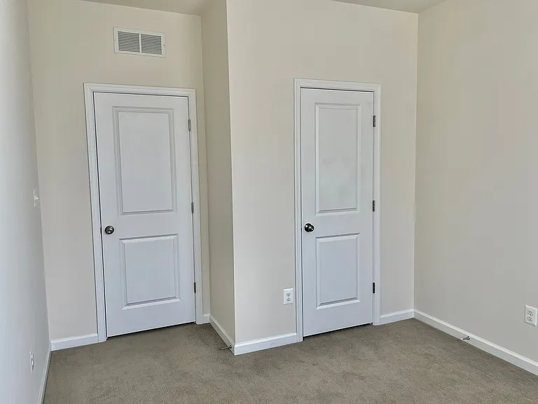 460 Coneflower Ln — Photo 63