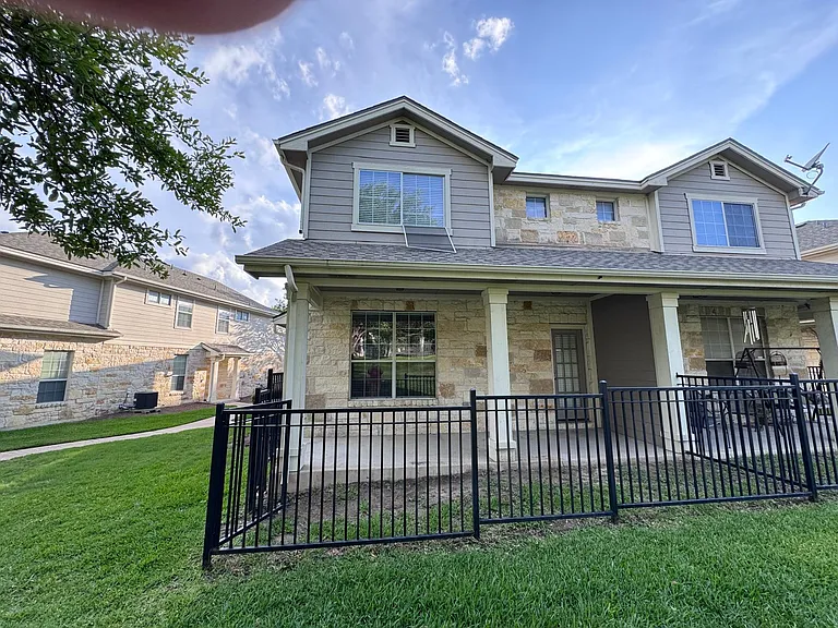 1900 Scofield Ridge Pkwy #2103 — Photo 32