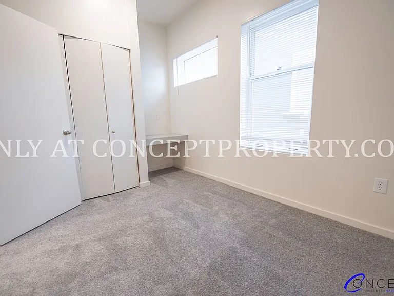 223 E 3rd Ave — Photo 27