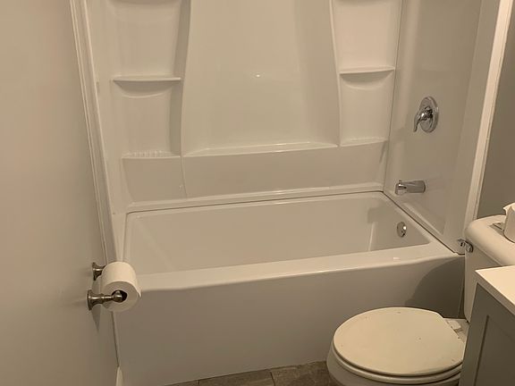 4th image of 1776 Sunview Dr