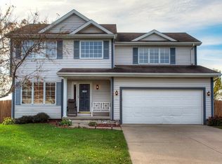 9912 McWilliams Dr, Johnston, IA 50131