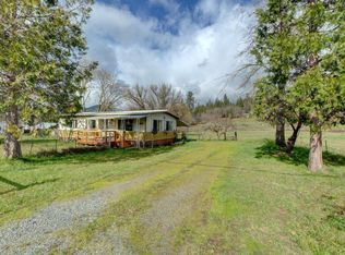 5748 Jerome Prairie Rd, Grants Pass, OR 97527