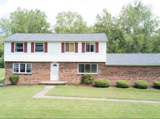 3585 S Benzing Rd #2, Orchard Park, NY 14127