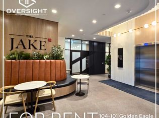 101 Golden Eagle Rd #104, Waterloo, ON N2V1C3