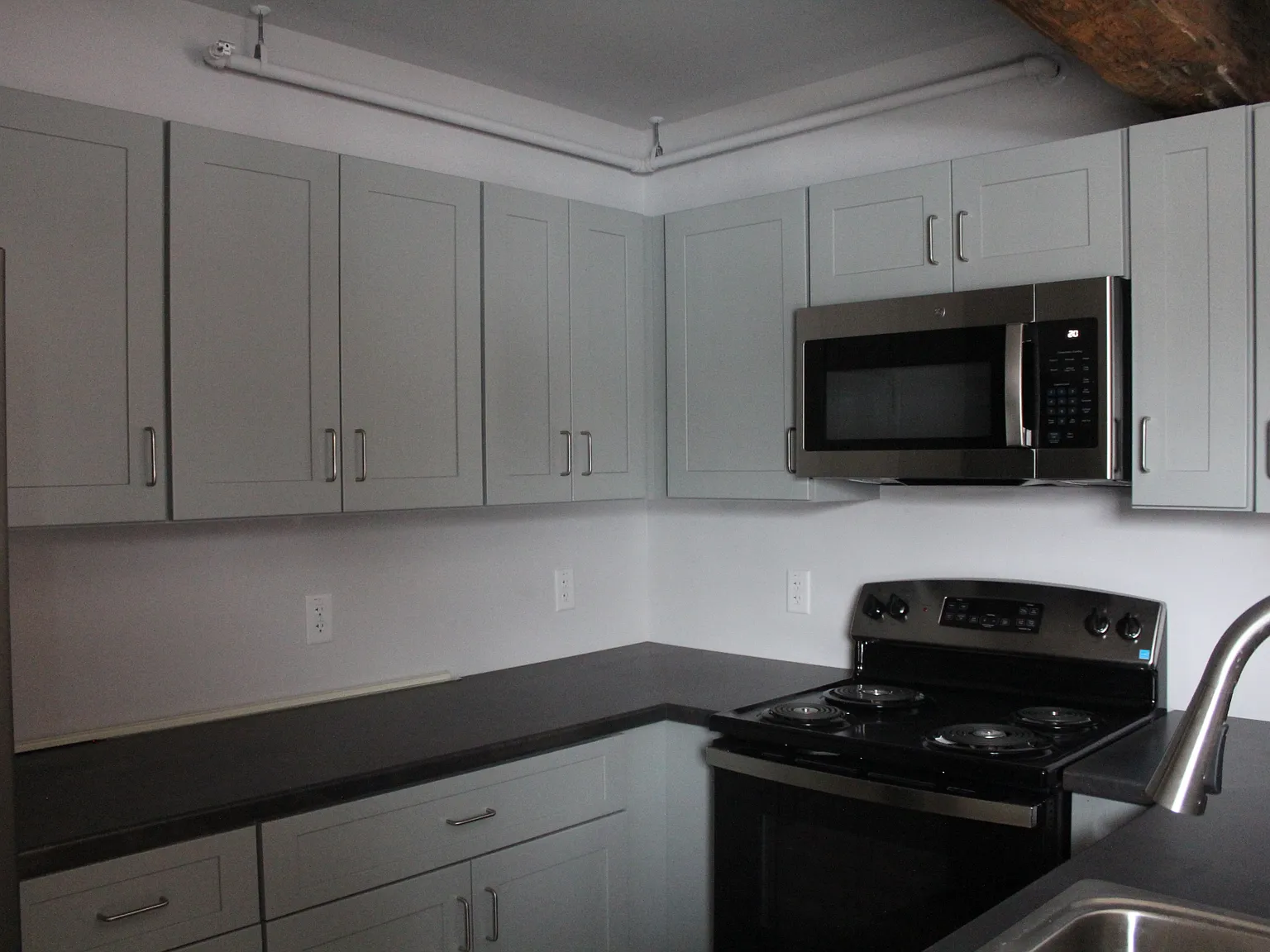 1 bed, $1,650 — Photo 2