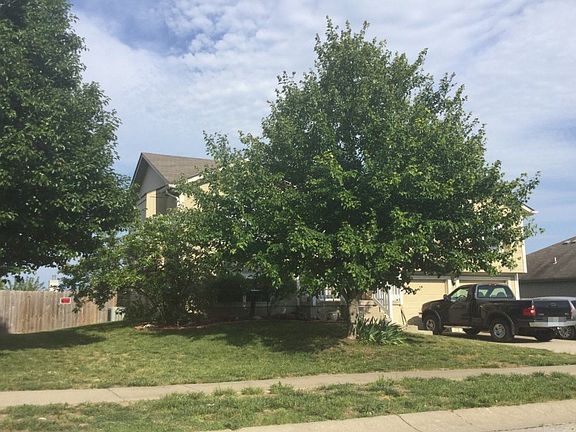 3rd image of 1410 NW Nicholas Dr