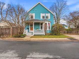 2 Maple Ave, Natick, MA 01760