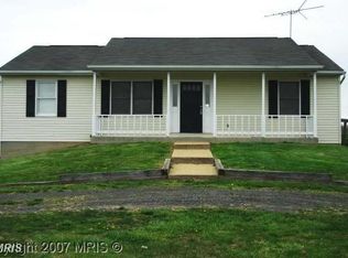 9320 Belle Haven Ln, Marshall, VA 20115