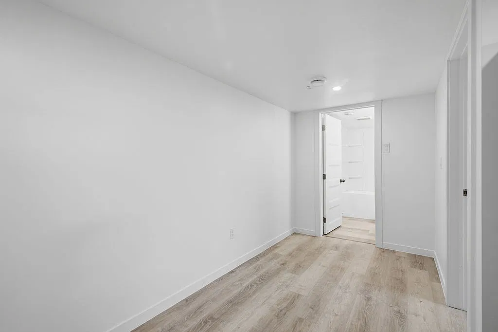 205 Cityscape Gardens NE - legal basement — Photo 4
