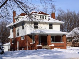 915 W 5th St, Storm Lake, IA 50588