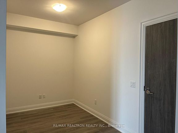 4th image of 20 Gatineau Dr #604
