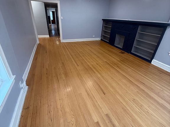 3rd image of 5711 N Campbell Ave APT 2
