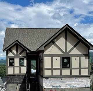 5th image of 263 Mount Allen Heights Black
