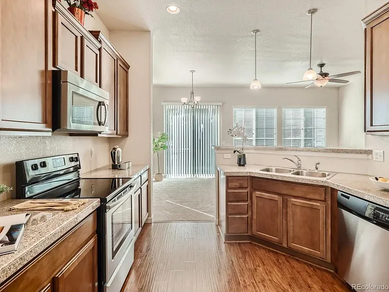 7673 S Joplin Ct — Photo 8