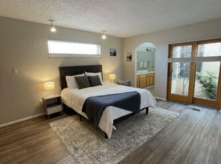 4461 Walden Ln NE, Albuquerque, NM 87111
