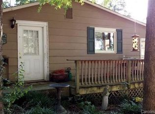 690 Lake Head Rd, Norwood, NC 28128