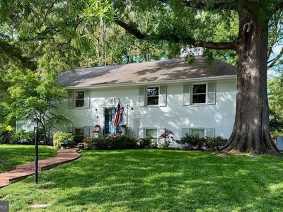 1014 Potomac Ln, Alexandria, VA, 22308