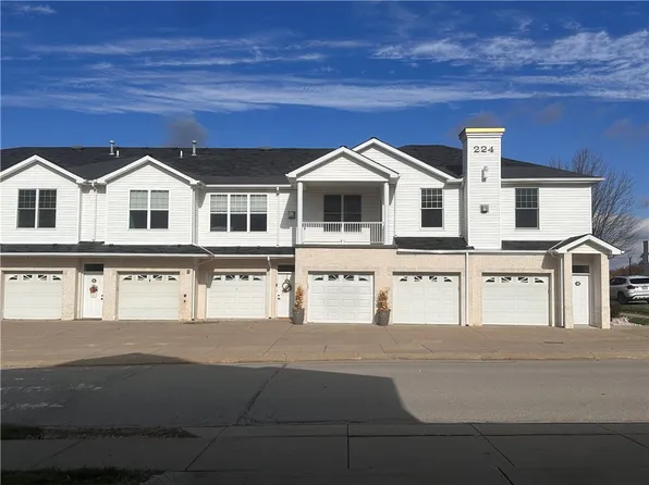 224 Adams Pointe Blvd #5, Mars, PA 16046