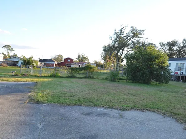 227 Highway 20, Schriever, LA 70395