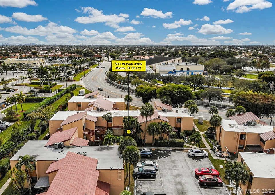 1st image of 211 W Park Dr #1205
