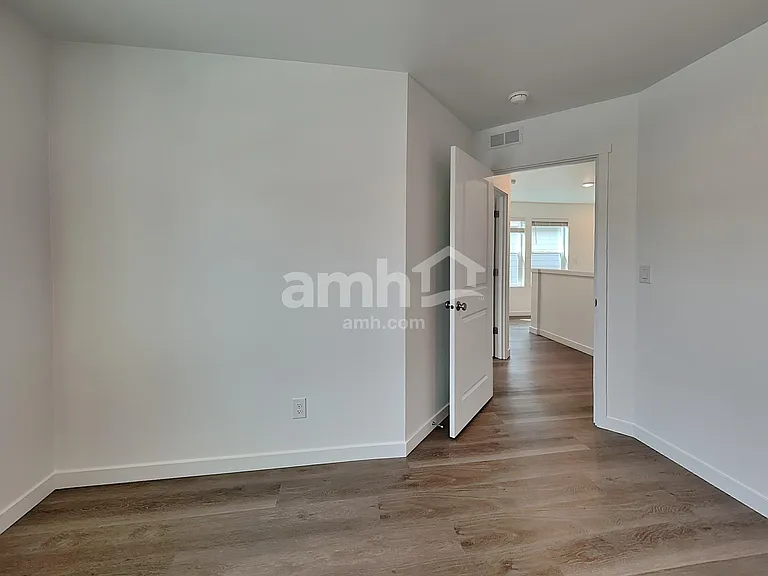 5349 Turnstone St SE — Photo 12