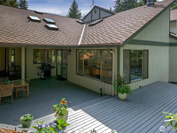 1805 Village Green Drive #24, Mill Creek, WA 98012