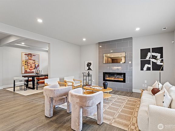 5th image of 17715 2nd Avenue W