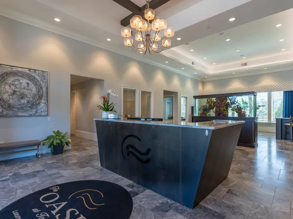 The Oasis at Town Center