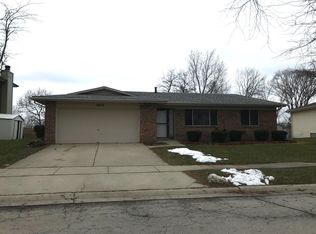 6636 Foxtree Ave, Woodridge, IL