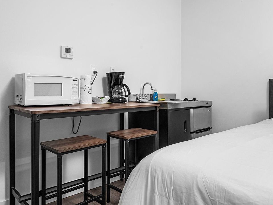 2nd image of 121 Munson Ave #7