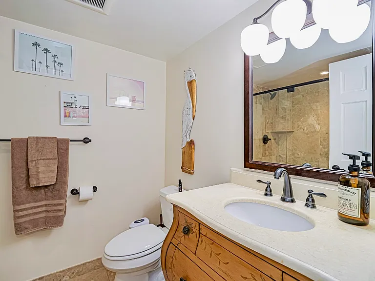133 E Park Shores Cir #7E — Photo 26