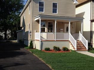 30 Willow St, Bloomfield, NJ 07003