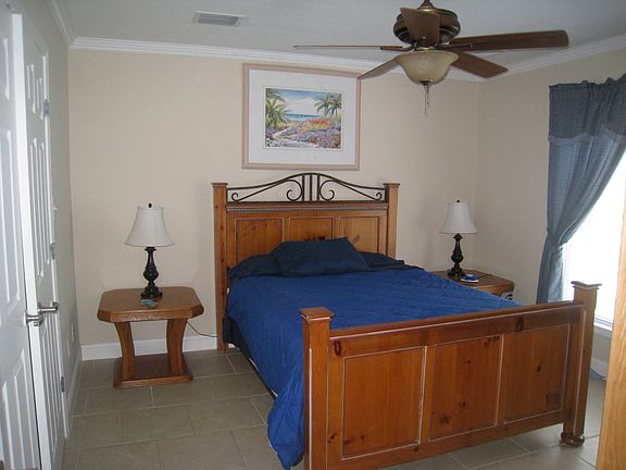 3rd image of 723 105th Ocean St
