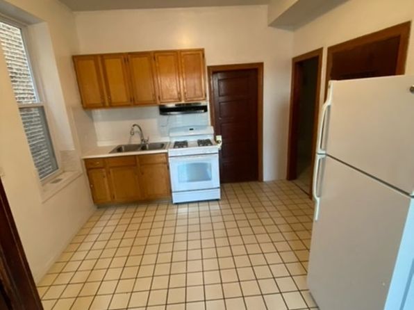 2230 S Kedzie Ave #2F