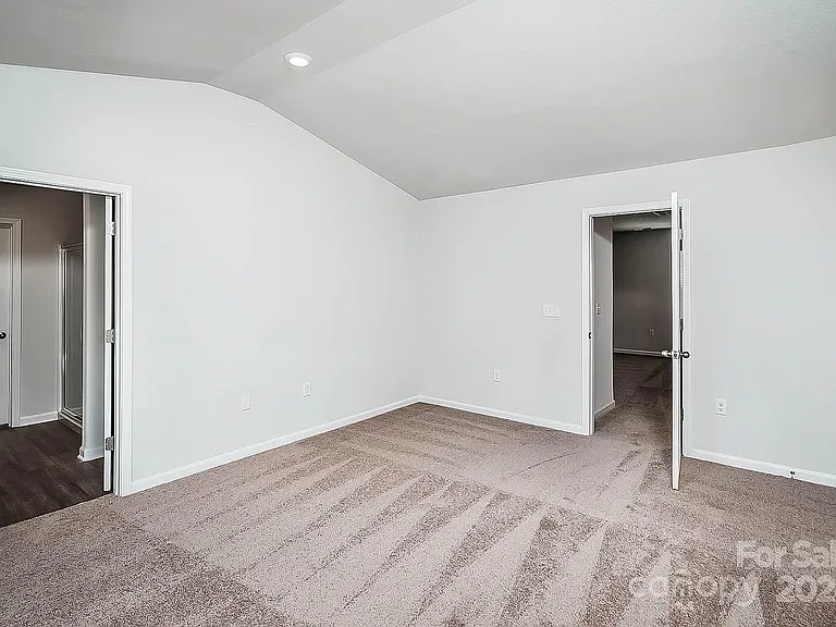 2134 Transatlantic Ave — Photo 10