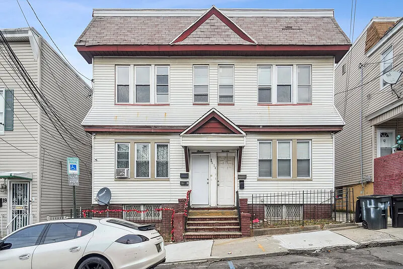 2 bed, 1.0 bath, 1000 sqft, $1,700 — Photo 4