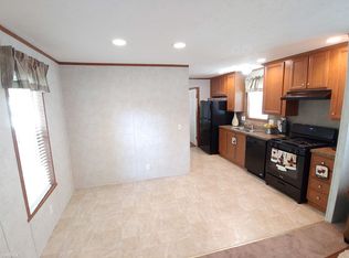 19 Big Chief Dr, Bourbonnais, IL 60914