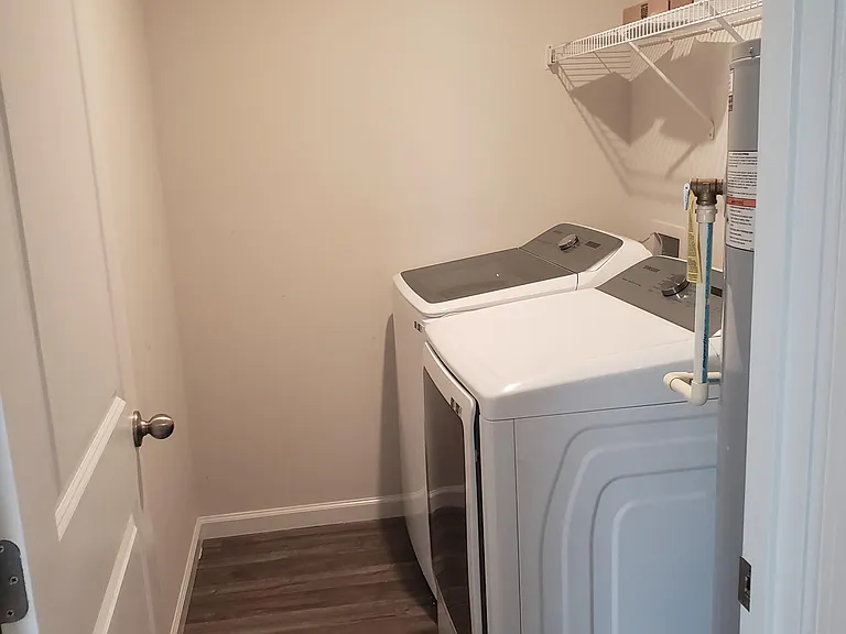 340 Maplestead Farms Ct — Photo 12