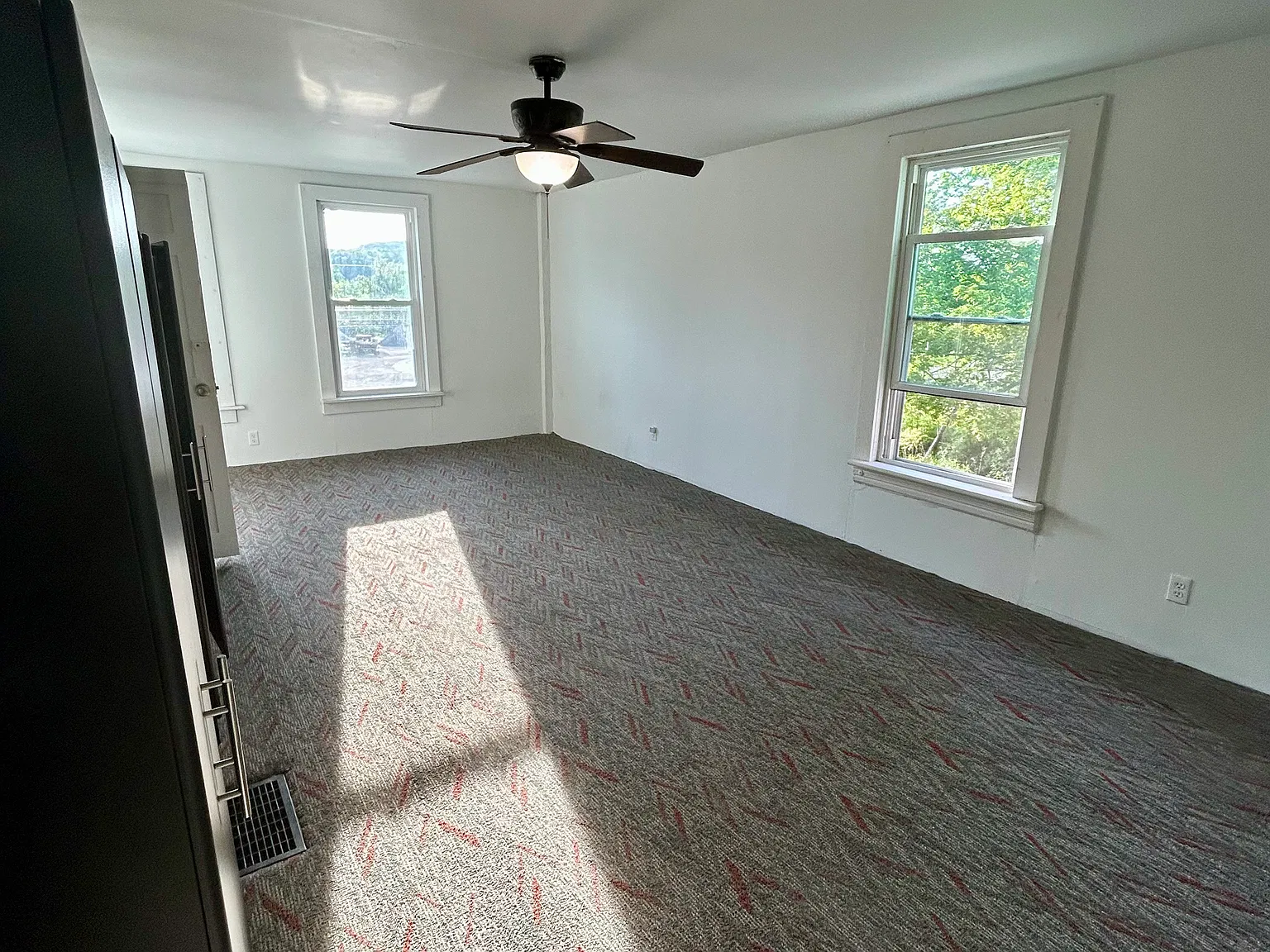 2 bed, 1500 sqft, $1,395 — Photo 4