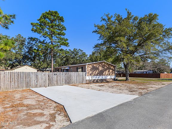 3rd image of 4690 Port Loop Road SE