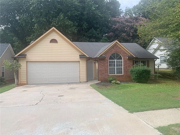 2nd image of 2909 Arendel Dr