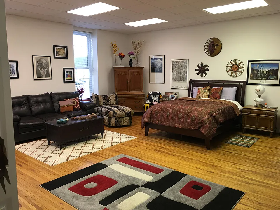 23 S Royal Ave #2A