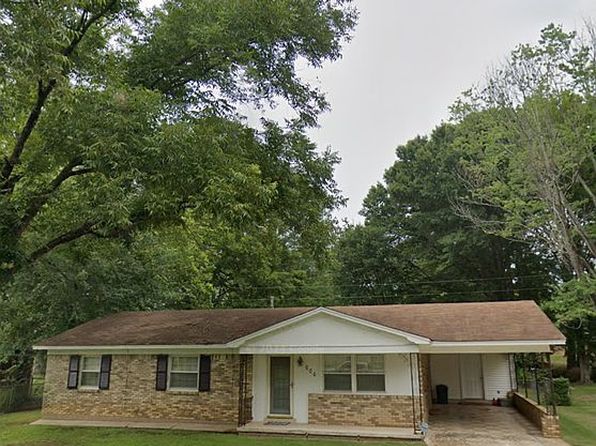 606 Ridgeland Cir